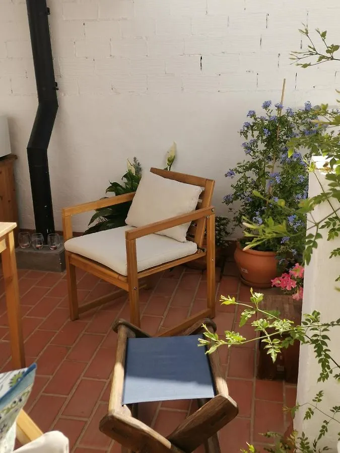 Ana'S Guest House Nerja Apartamento